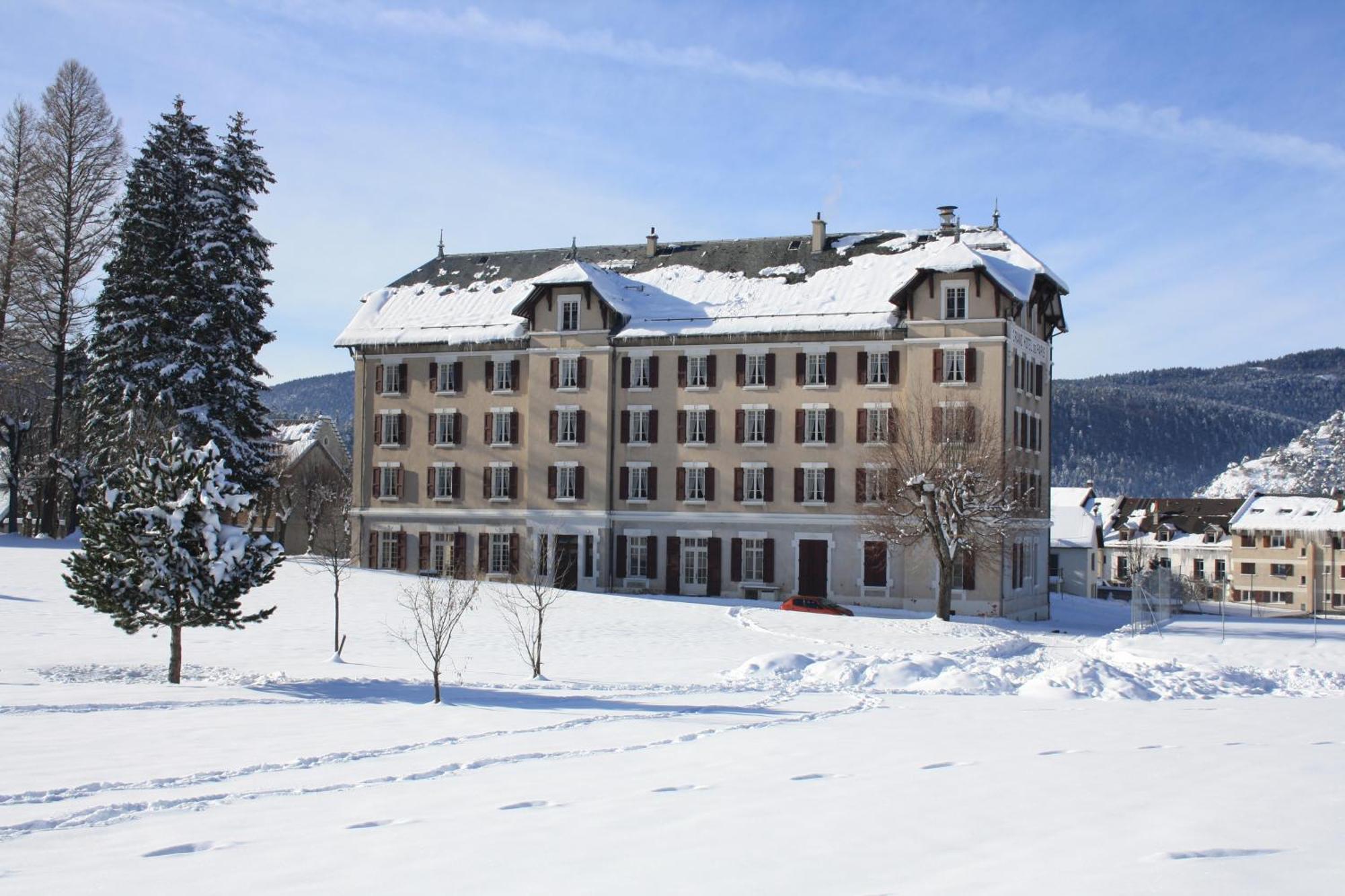 Best Western Grand Hotel De Paris & Spa Villard-de-Lans Exterior photo